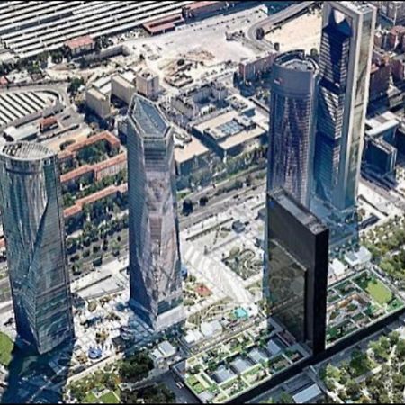 Отель De Frente A 4 Torres, Habitacion Con Bano Мадрид Экстерьер фото